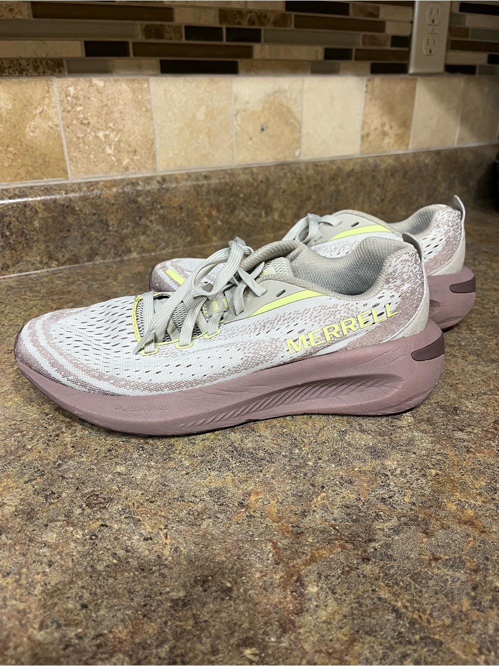 Merrell Morphlite Women’s 8 Parchment Antler Road Trail Running Shoes Outdoor